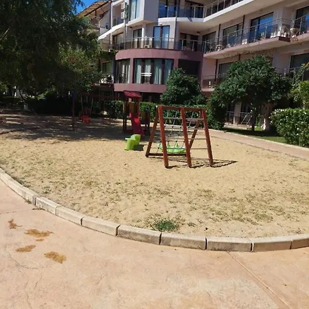 Διαμέρισμα царски бриз