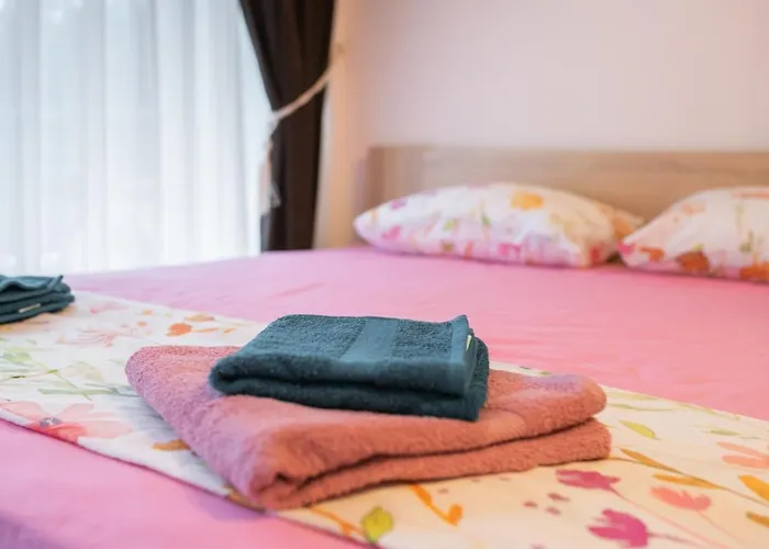 Апартамент царски бриз Созопол